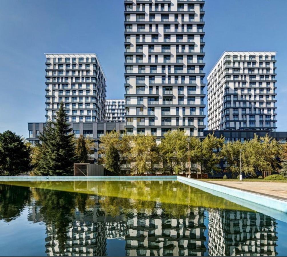 Residence Garden Tower - 8 Min Do Centra, Garaz Prague Luaran gambar